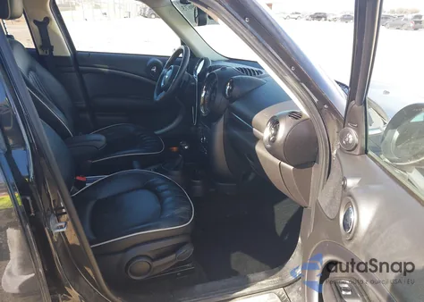 2015 Mini Countryman Cooper S z USA, uszkodzony, nr VIN WMWZC5C57FWP49187